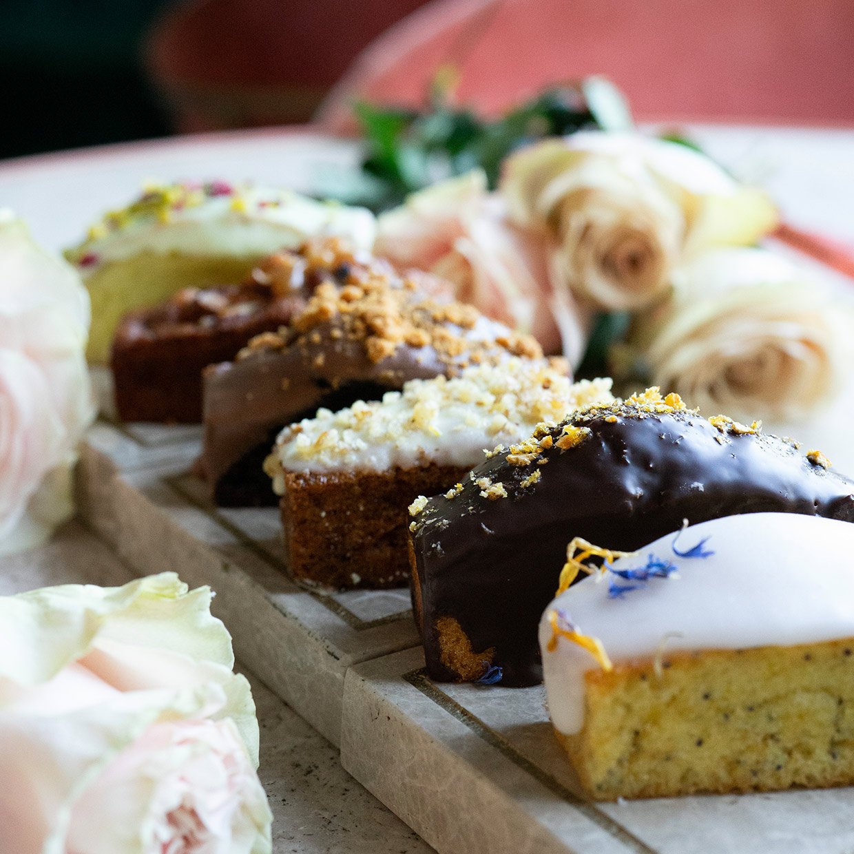 Caja de Bocados Mini Bizcochos